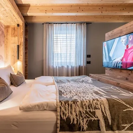 Hotel Ravelli Luxury Mezzana (Trentino Alto Adige)