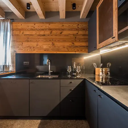 Ravelli Luxury 4* Mezzana (Trentino Alto Adige)