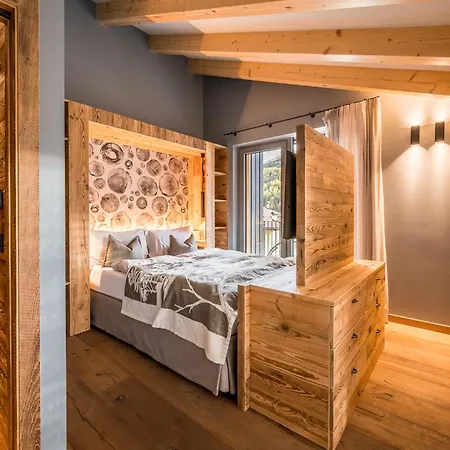 Hotel Ravelli Luxury Mezzana (Trentino Alto Adige)