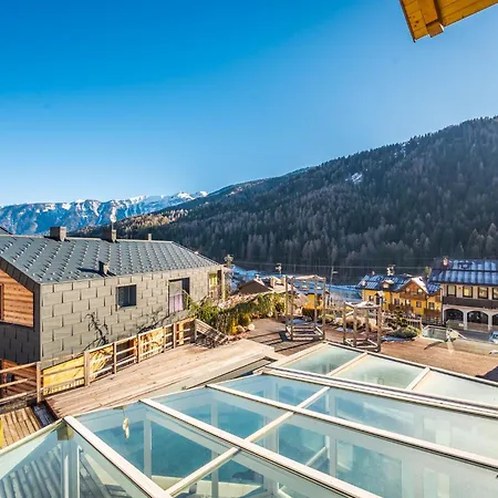 Ravelli Luxury 4* Mezzana (Trentino Alto Adige)