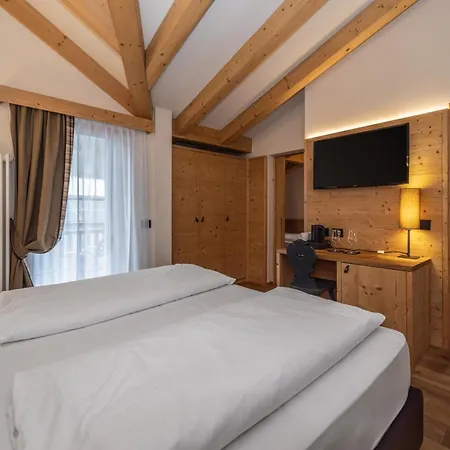 Ravelli Hotel Mezzana (Trentino Alto Adige)