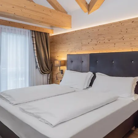 Ravelli Luxury 4*