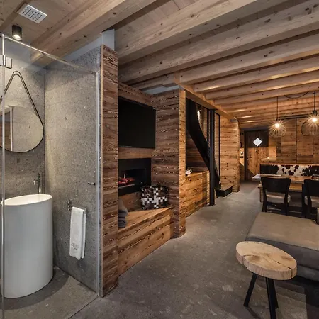Hotel Ravelli 4*