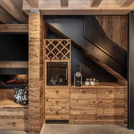 Ravelli Luxury 4* Mezzana (Trentino Alto Adige)