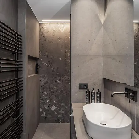 Ravelli Luxury