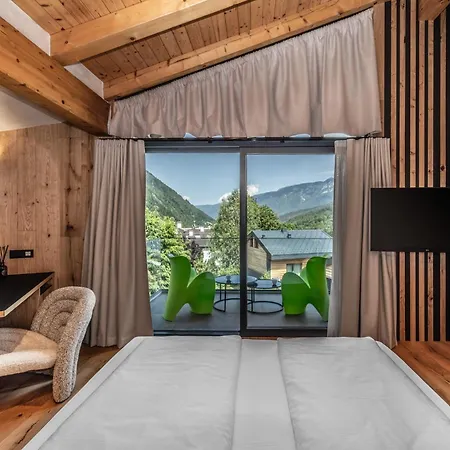 Ravelli Luxury Hotell